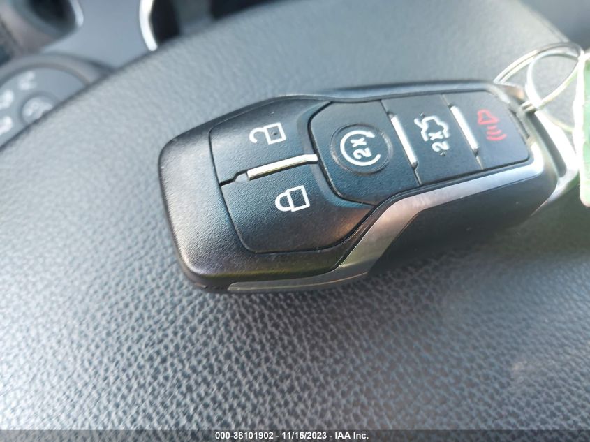 2016 Ford Explorer Xlt VIN: 1FM5K8D89GGB71468 Lot: 38101902