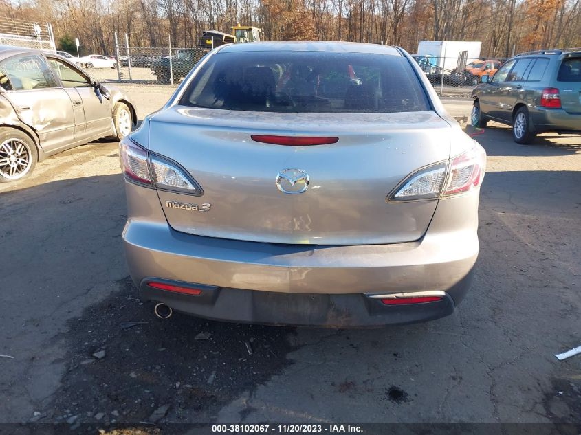 2011 Mazda Mazda3 I Touring VIN: JM1BL1VG3B1497831 Lot: 38102067