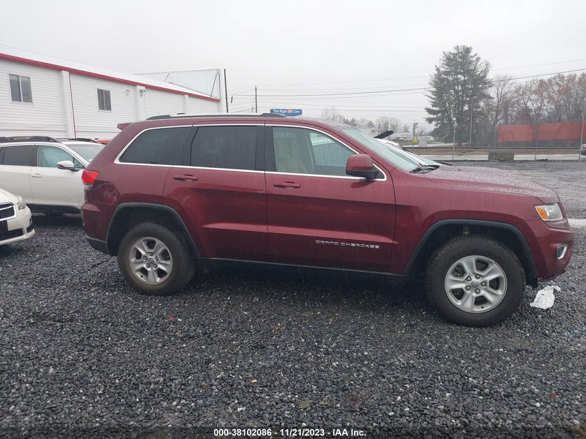 2016 Jeep Grand Cherokee Laredo VIN: 1C4RJFAG8GC359589 Lot: 38102086