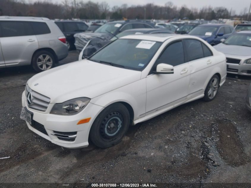 VIN WDDGF4HB3DA873953 2013 Mercedes-Benz C-Class, C... no.2