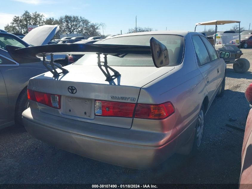 2001 Toyota Camry Le VIN: 4T1BG22K71U085097 Lot: 38107490