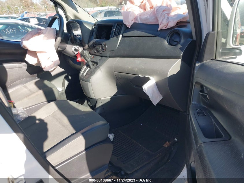 2015 Nissan Nv200 Sv VIN: 3N6CM0KN2FK729058 Lot: 38109667