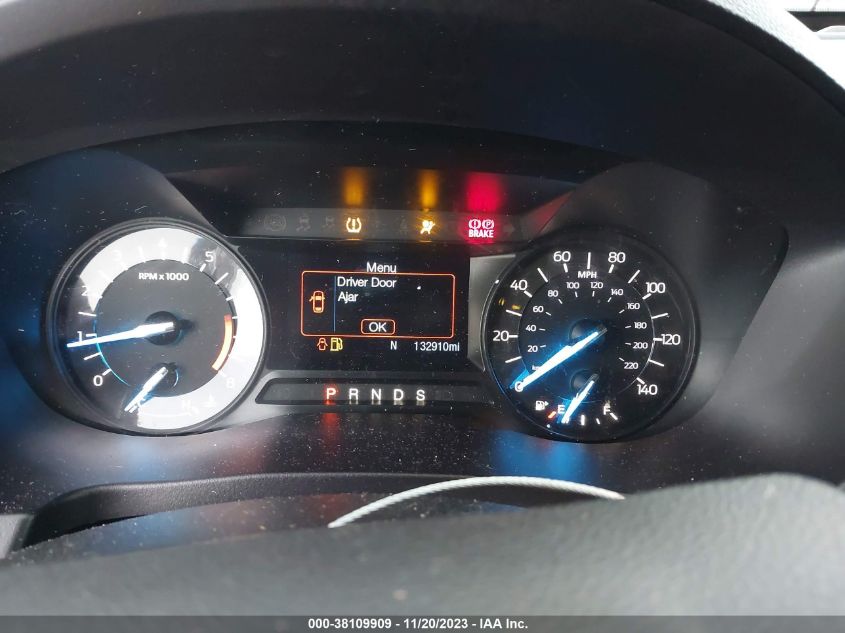 2016 Ford Explorer Platinum VIN: 1FM5KBH5HGD34387 Lot: 38109909