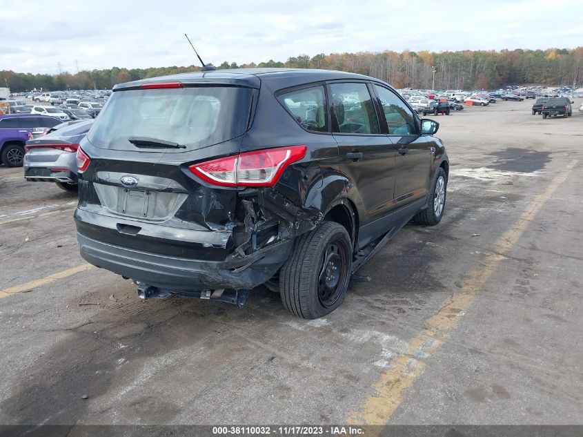 2013 Ford Escape S VIN: 1FMCU0F75DUB27570 Lot: 38110032