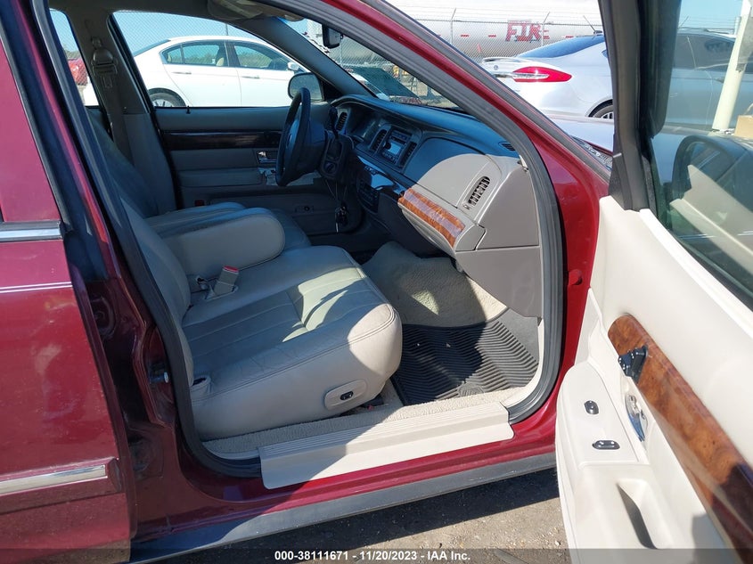 2006 Mercury Grand Marquis Ls VIN: 2MEFM75V06X629231 Lot: 38111671