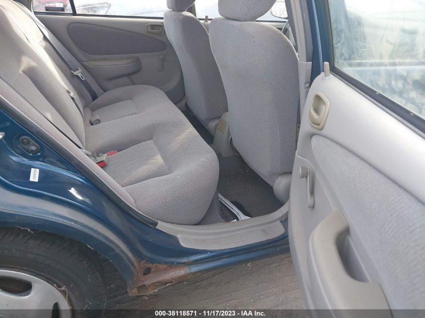 2000 Chevrolet Prizm VIN: 1Y1SK5286YZ424692 Lot: 38118571