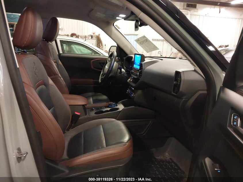 2021 Ford Bronco Sport Outer Banks VIN: 3FMCR9C64MRA79374 Lot: 38119326