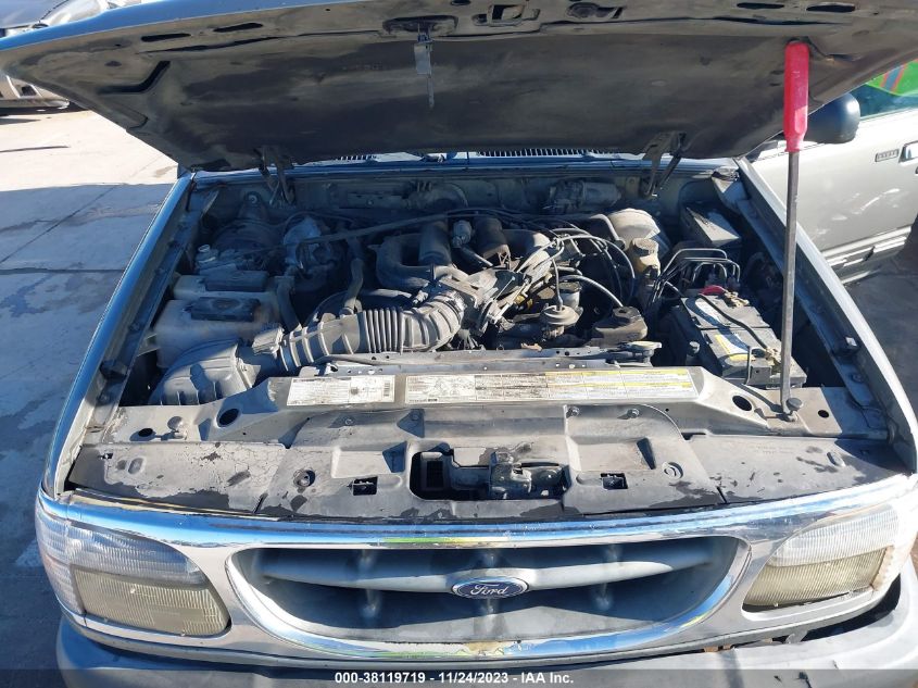 2000 Ford Explorer Xlt VIN: 1FMZU63E7YZC51509 Lot: 38119719