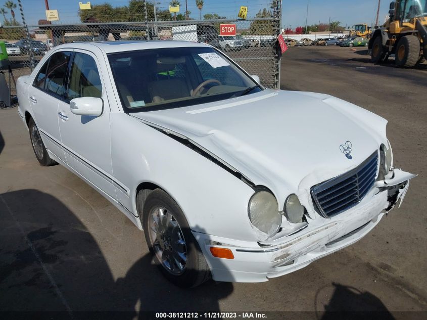 WDBJF65J31B215979 2001 Mercedes-Benz E-Class Base (A5)