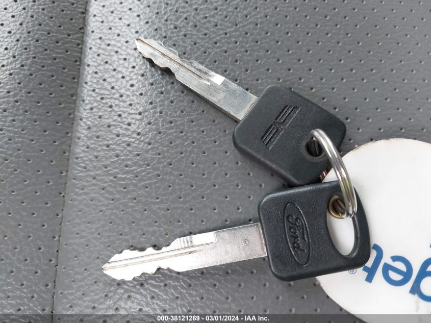 2015 Ford E-350 Cutaway VIN: 1FDWE3FL2FDA21606 Lot: 38121269