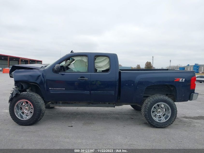 2010 Chevrolet Silverado 1500 Lt VIN: 1GCSKSE33AZ109454 Lot: 38123397