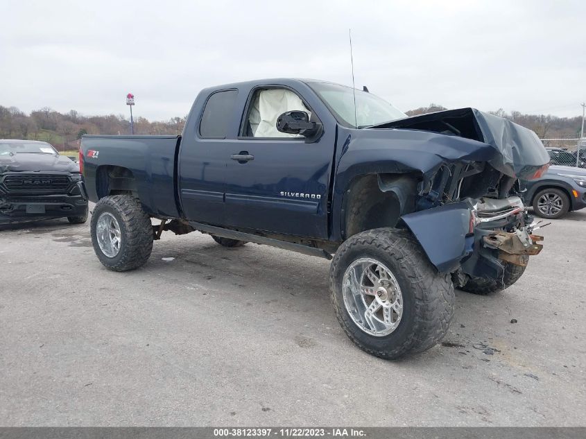 2010 Chevrolet Silverado 1500 Lt VIN: 1GCSKSE33AZ109454 Lot: 38123397