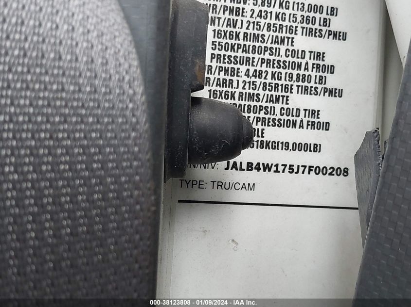 2018 Isuzu Npr VIN: JALB4W175J7F00208 Lot: 38123808