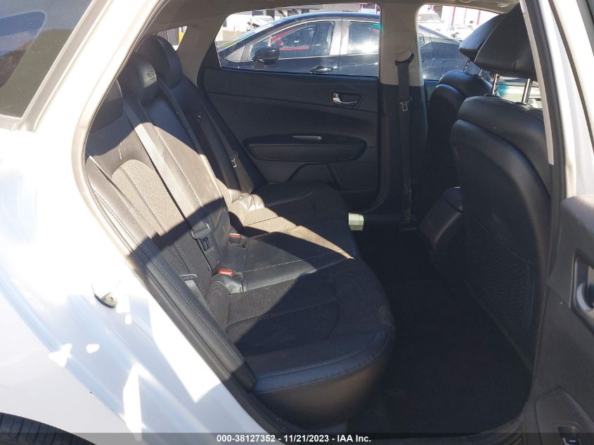 2019 Kia Optima S VIN: 5XXGT4L39KG354068 Lot: 38127352