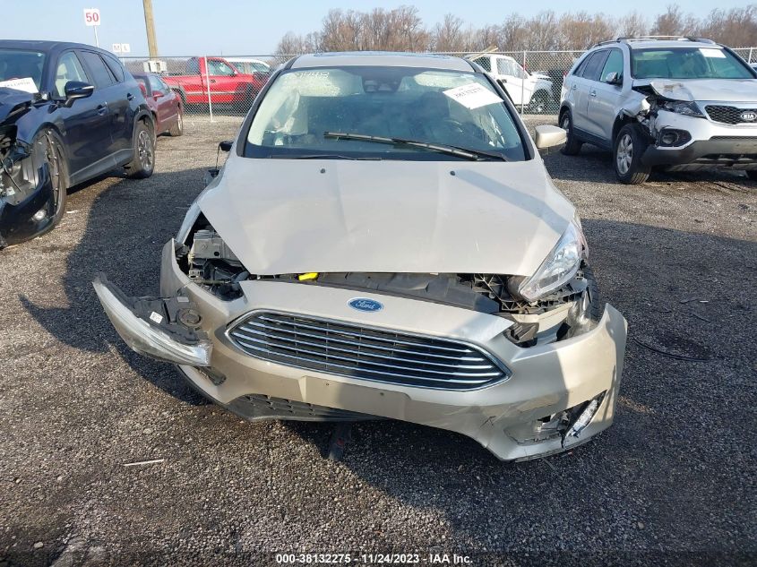 1FADP3J21HL338652 2017 Ford Focus Titanium