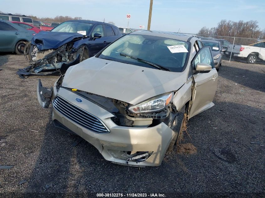 1FADP3J21HL338652 2017 Ford Focus Titanium