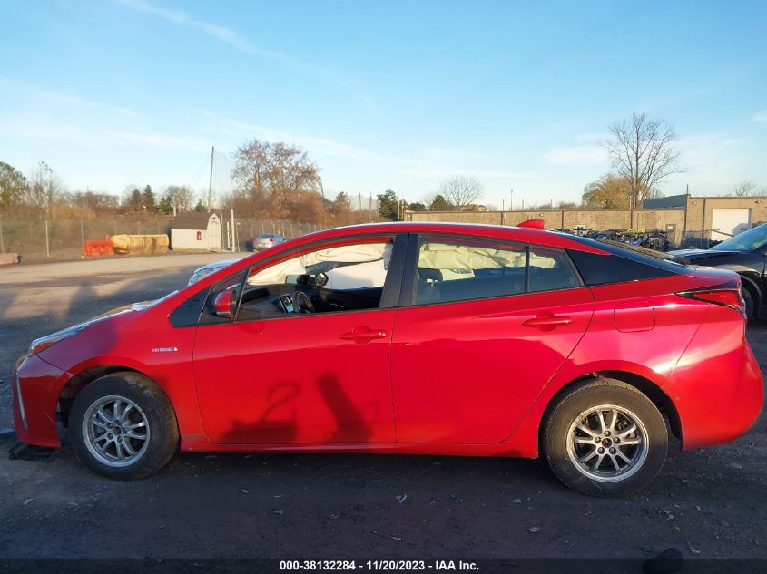 2022 Toyota Prius Le Awd-E VIN: JTDL9MFU4N3034694 Lot: 38132284