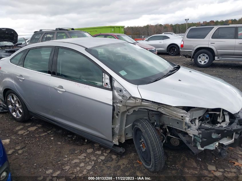 1FADP3J27EL141657 2014 Ford Focus Titanium