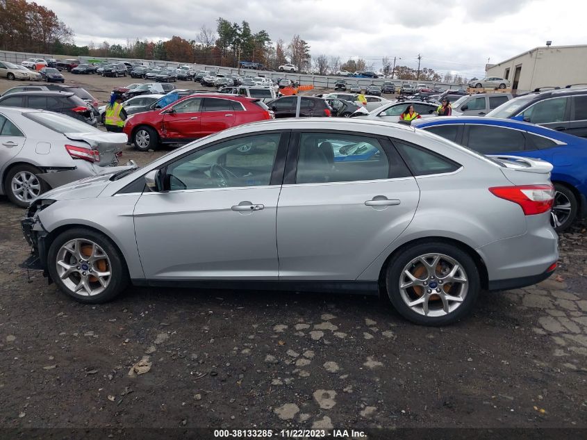 1FADP3J27EL141657 2014 Ford Focus Titanium