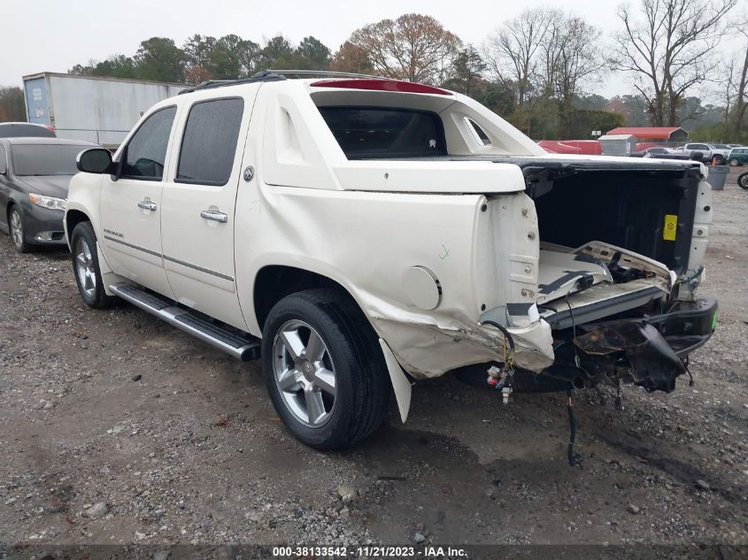 2013 Chevrolet Avalanche Ltz VIN: 3GNTKGE73DG377940 Lot: 40379669