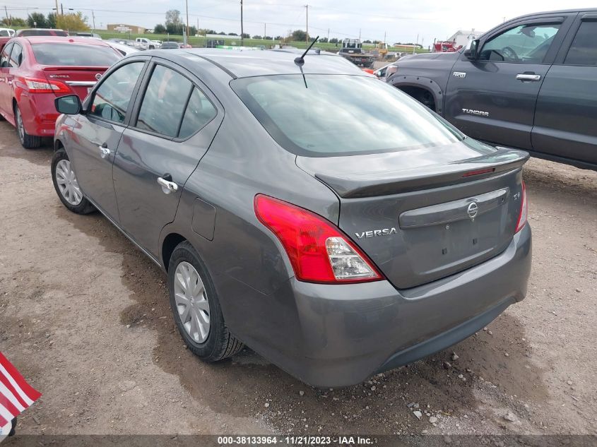 2017 Nissan Versa 1.6 S/1.6 S+/1.6 Sl/1.6 Sv VIN: 3N1CN7AP2HL818284 Lot: 40740719