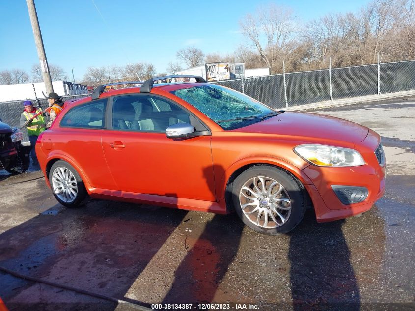 2011 Volvo C30 T5/T5 R-Design VIN: YV1672MK2B2231612 Lot: 38134387