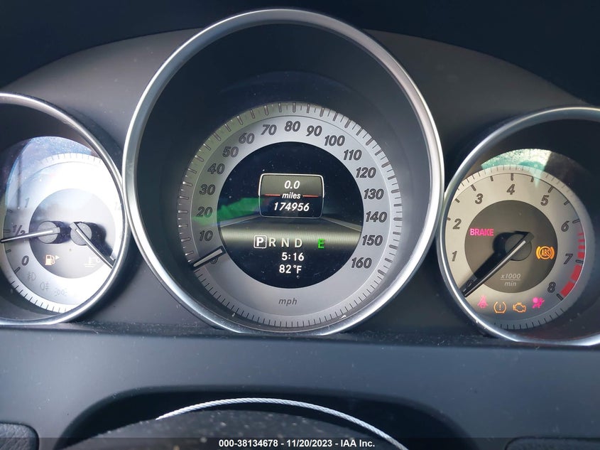 2013 MERCEDES-BENZ C 250 SPORT/LUXURY - WDDGF4HB3DA776591