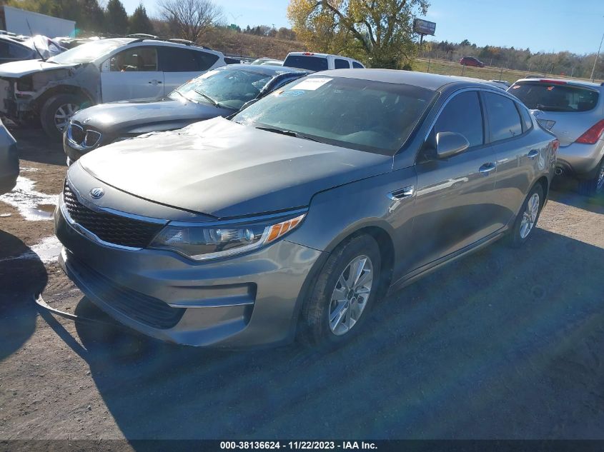 5XXGT4L30JG217972 2018 Kia Optima Lx