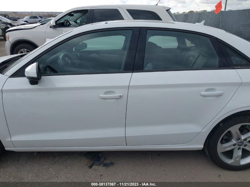 2017 Audi A3 2.0T Premium VIN: WAUAUGFF4H1067300 Lot: 38137067