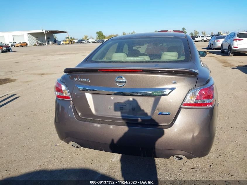 2014 Nissan Altima 2.5 S VIN: 1N4AL3AP1EN224192 Lot: 38137392