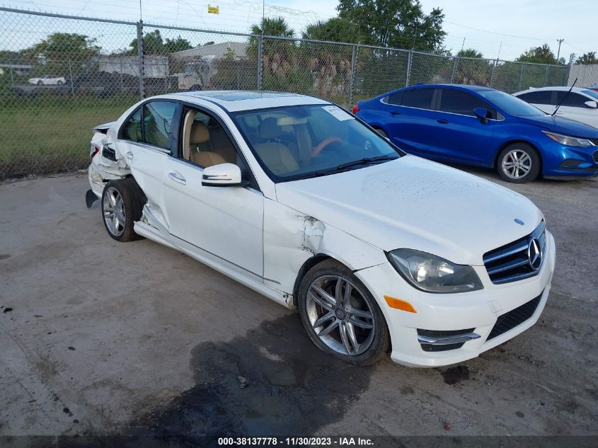 MERCEDES-BENZ C-CLASS SPORT/LUXURY