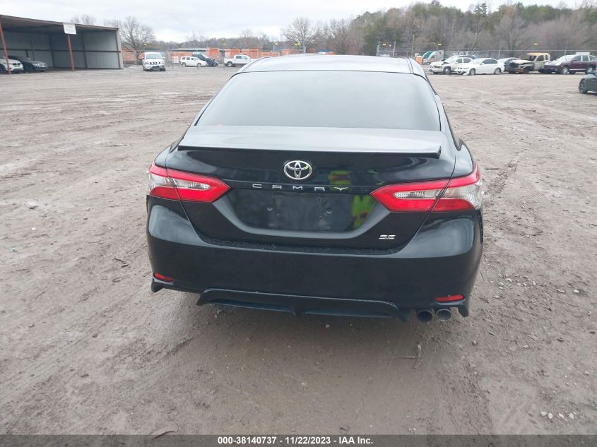 JTNB11HKXJ3028403 2018 Toyota Camry Se