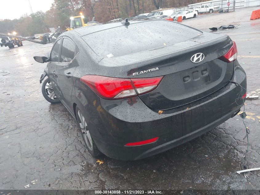 KMHDH4AH2FU237690 2015 HYUNDAI ELANTRA photo no. 3