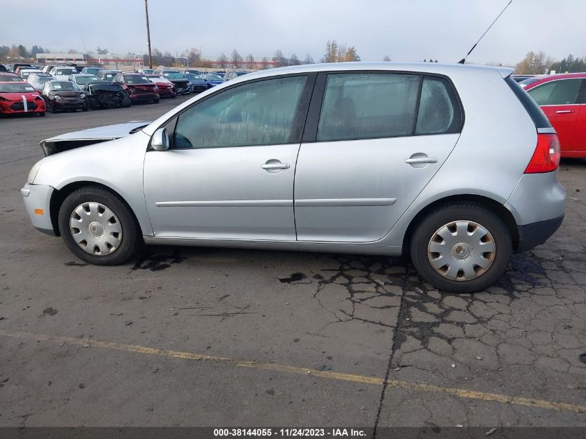 2007 Volkswagen Rabbit 4-Door VIN: WVWDR71K37W046252 Lot: 38144055