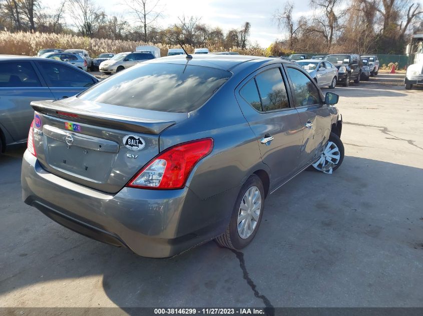 3N1CN7APXJL817910 2018 Nissan Versa 1.6 Sv