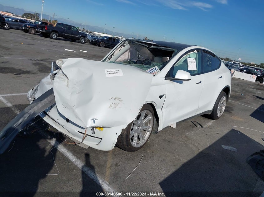 7SAYGDEE3NF554851 2022 TESLA MODEL Y photo no. 2