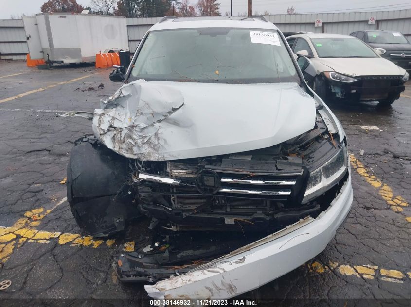 3VV3B7AXXJM159037 2018 Volkswagen Tiguan 2.0T Se/2.0T Sel