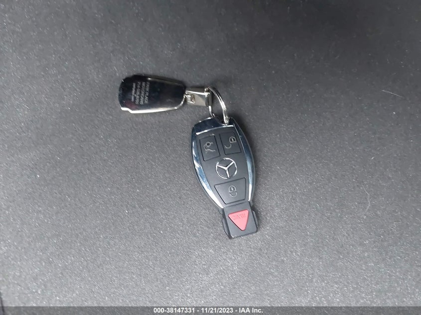 2014 MERCEDES-BENZ C 250 SPORT/LUXURY - WDDGF4HB5EA965521