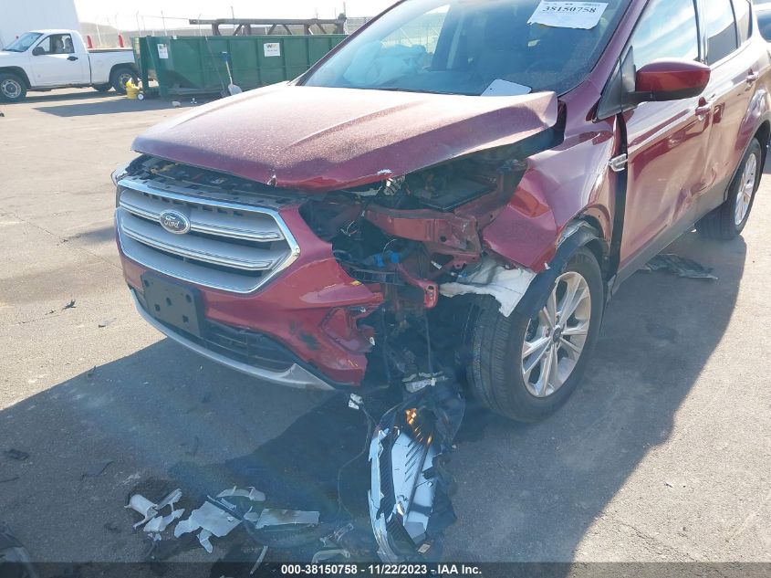 1FMCU9GD9JUB60897 2018 Ford Escape Se