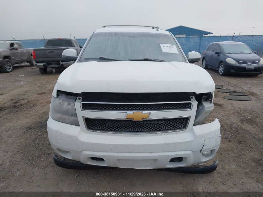 2014 Chevrolet Suburban 1500 Lt VIN: 1GNSKJE71ER200636 Lot: 38150981