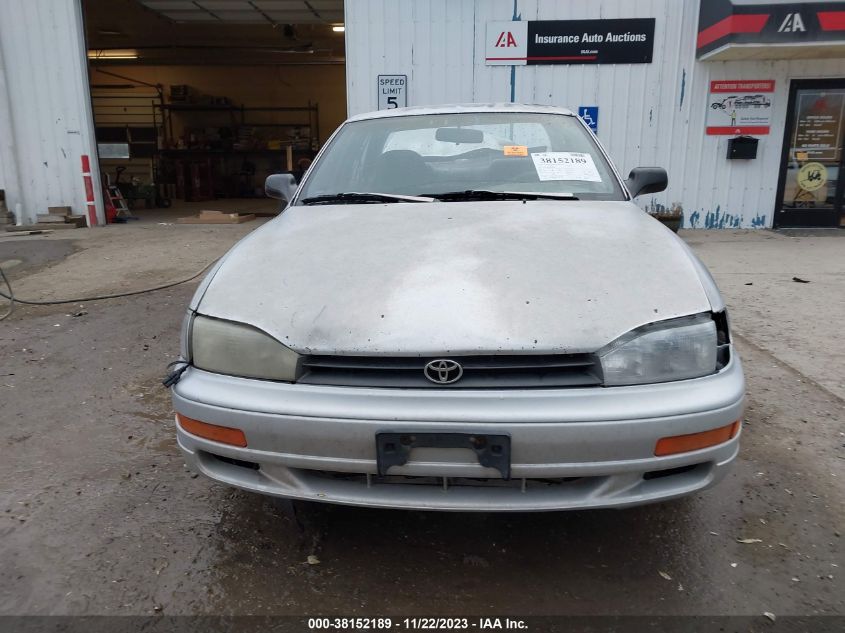 1993 Toyota Camry Le VIN: 4T1SK12EXPU204644 Lot: 38152189