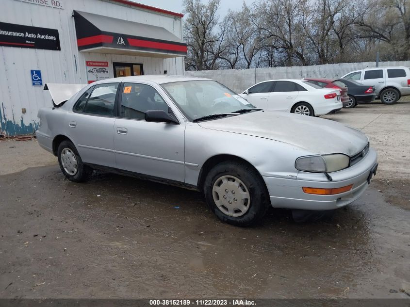 1993 Toyota Camry Le VIN: 4T1SK12EXPU204644 Lot: 38152189