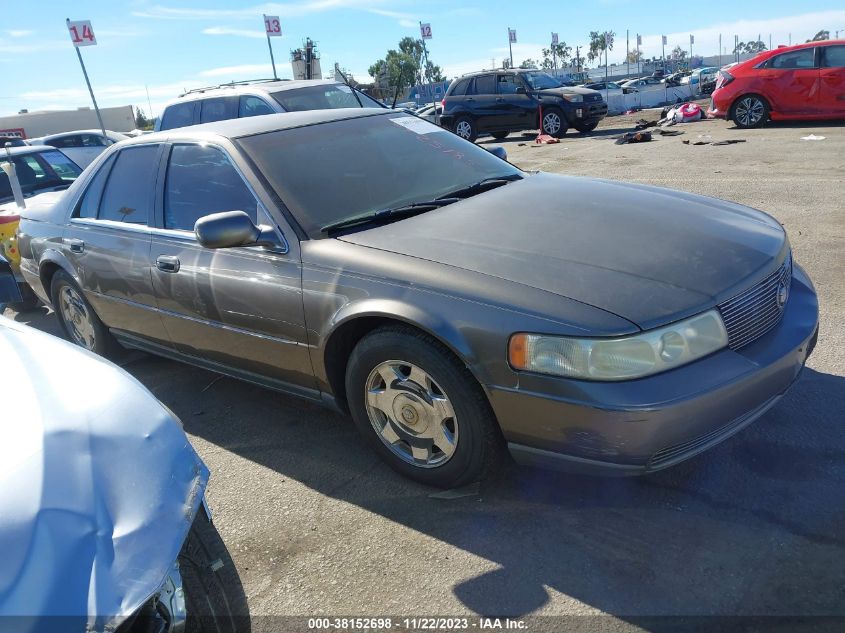 2001 Cadillac Seville Luxury Sls W/Monochrome Pkg VIN: 1G6KS54Y71U125557 Lot: 38152698