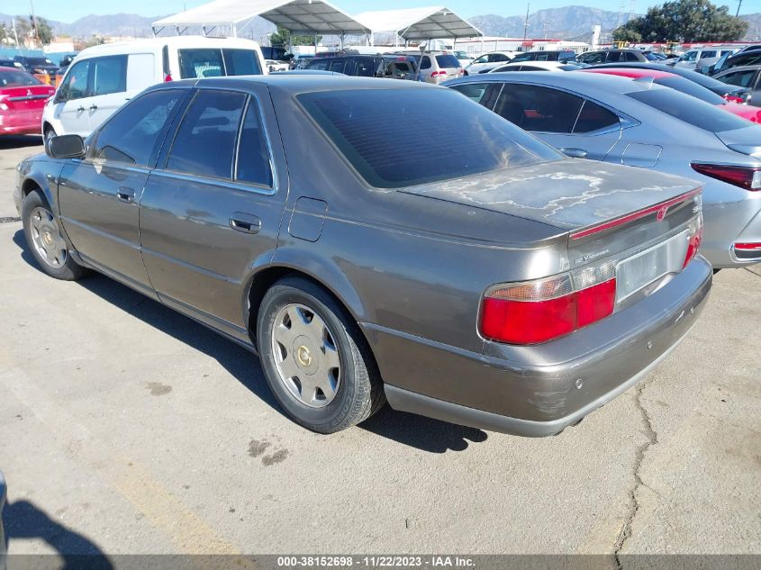 2001 Cadillac Seville Luxury Sls W/Monochrome Pkg VIN: 1G6KS54Y71U125557 Lot: 38152698