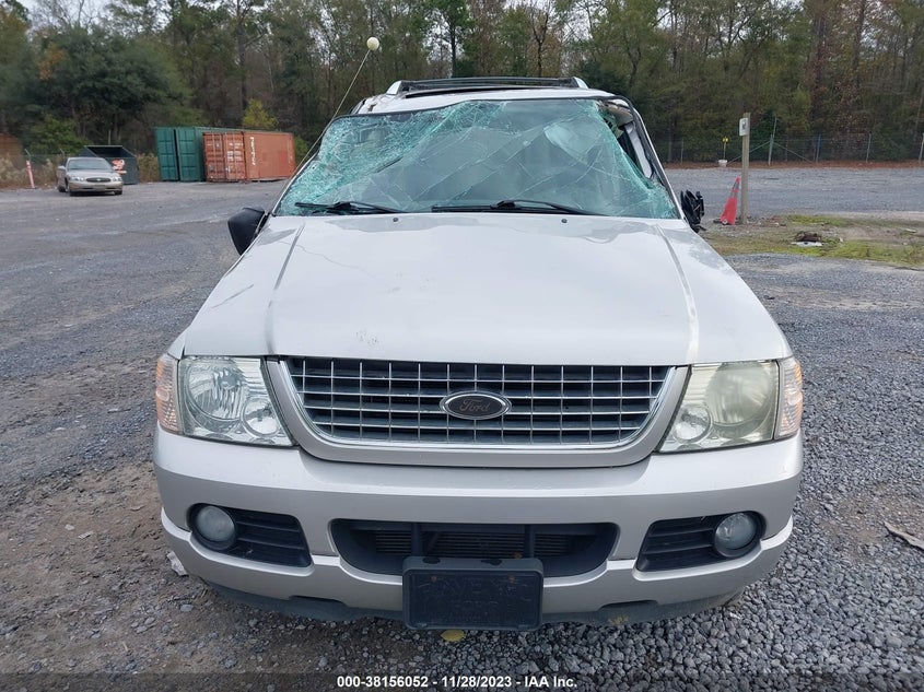 2004 Ford Explorer Limited VIN: 1FMDU65W04UA06185 Lot: 38156052