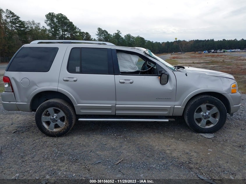 2004 Ford Explorer Limited VIN: 1FMDU65W04UA06185 Lot: 38156052