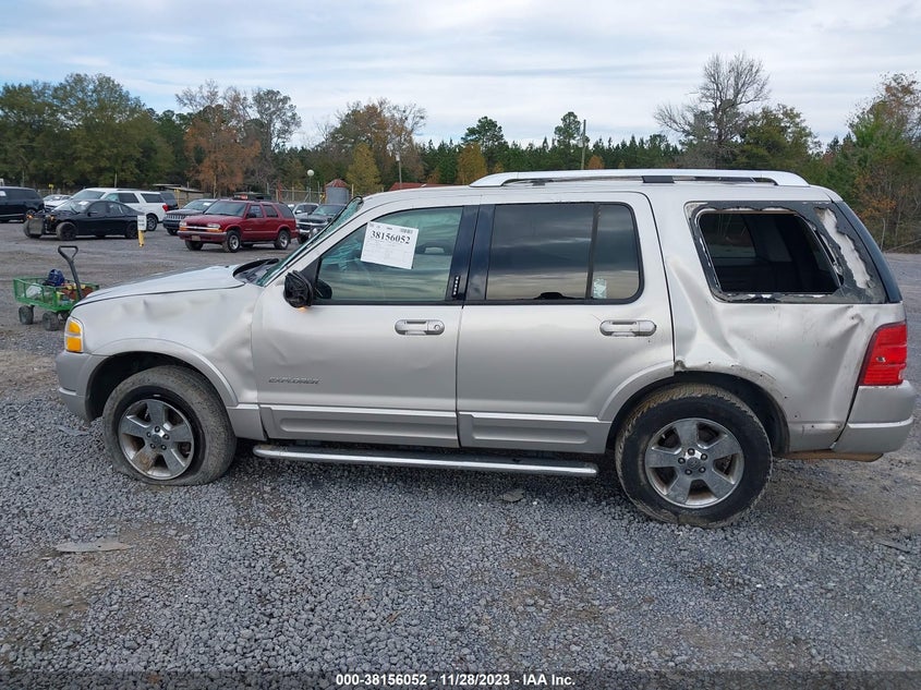 2004 Ford Explorer Limited VIN: 1FMDU65W04UA06185 Lot: 38156052