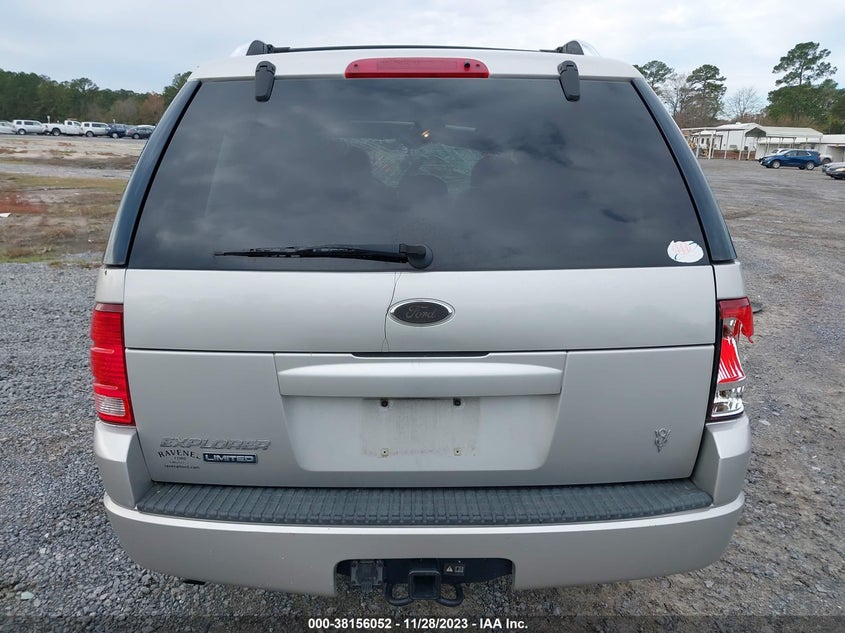 2004 Ford Explorer Limited VIN: 1FMDU65W04UA06185 Lot: 38156052