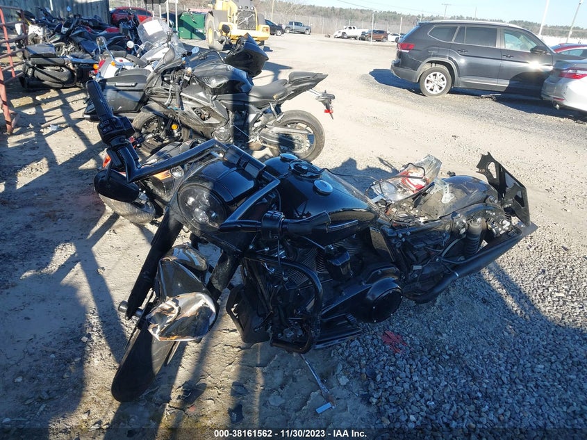 2018 HARLEY-DAVIDSON FLHRXS 1HD1KVC1XJB626787