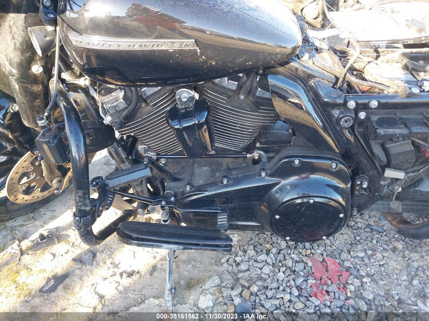 2018 HARLEY-DAVIDSON FLHRXS 1HD1KVC1XJB626787